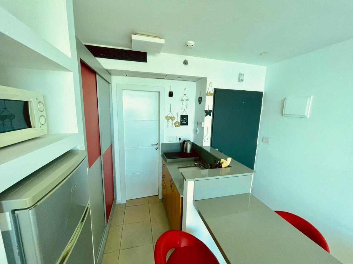 Carmel Holiday Apartments Netanya Exterior foto